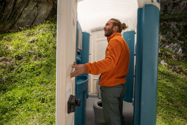 Portable Toilet Options We Offer in Stockbridge, MI